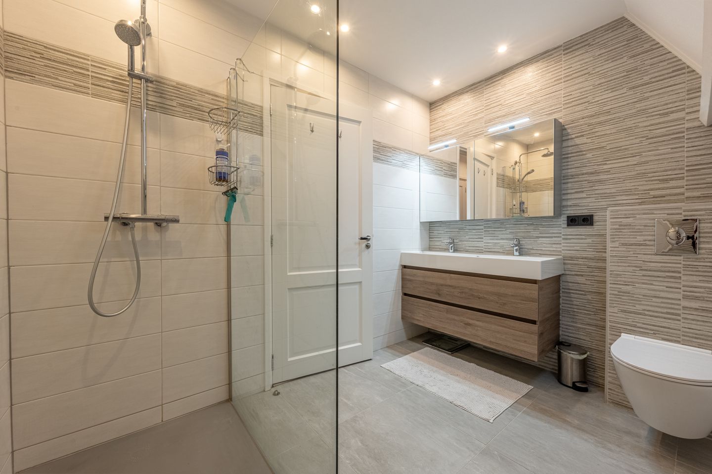 Foto 4 van Rodenrijsestraat 26-A02