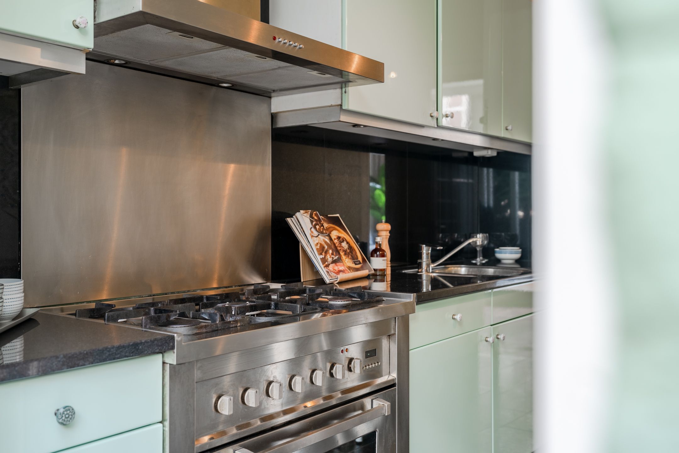 Foto 24 van Eerste Helmersstraat 128-H