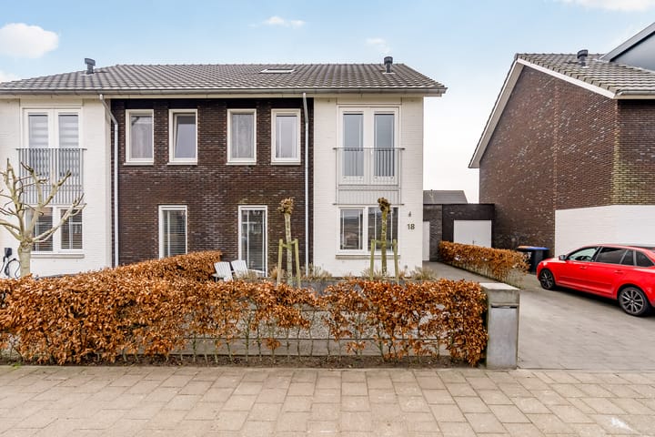 Foto 2 van Elementen 18