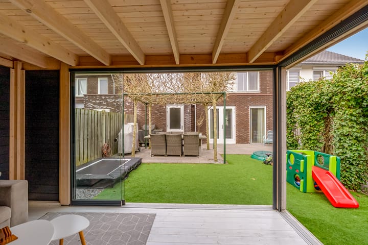 Foto 55 van Elementen 18