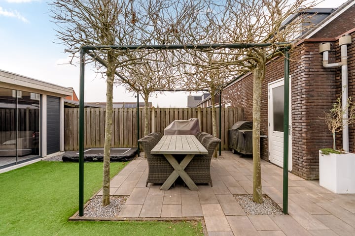 Foto 61 van Elementen 18