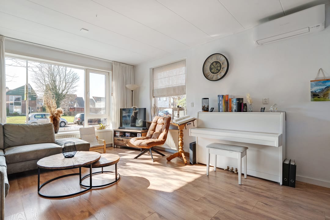 Foto 2 van Ooievaarstraat 11