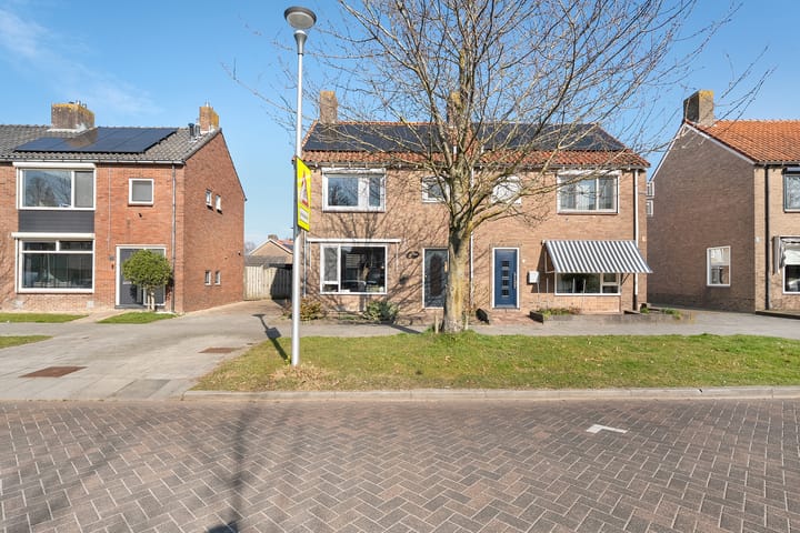 Photo 29 of Ooievaarstraat 11