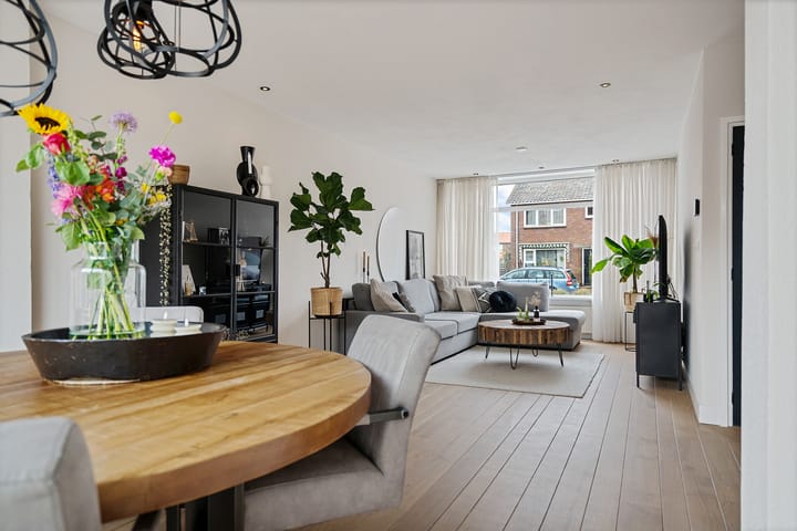 Foto 19 van Gennerstraat 13