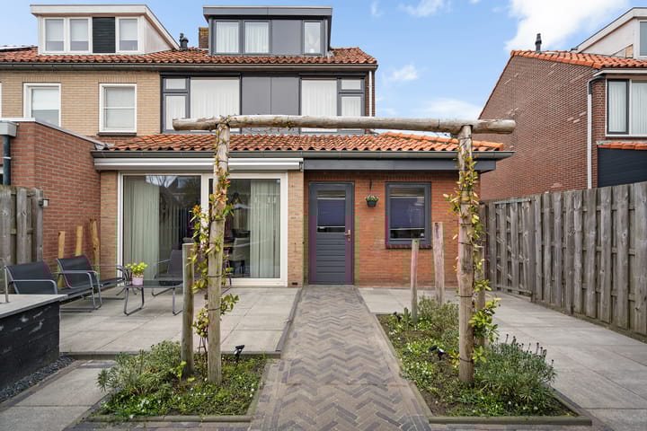 Foto 59 van Gennerstraat 13