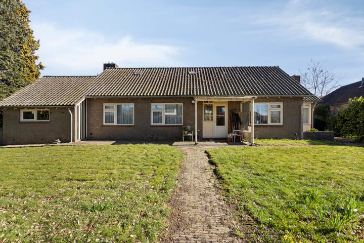 Foto 14 van Kerkstraat 10