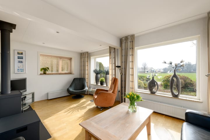 Foto 6 van Molenlaan 18