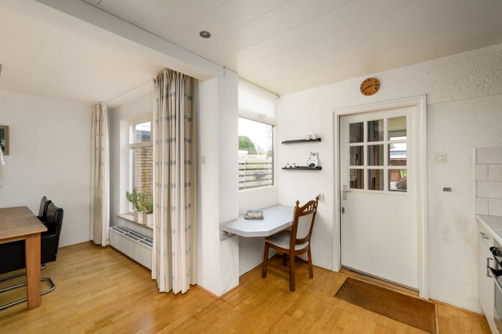 Foto 15 van Molenlaan 18