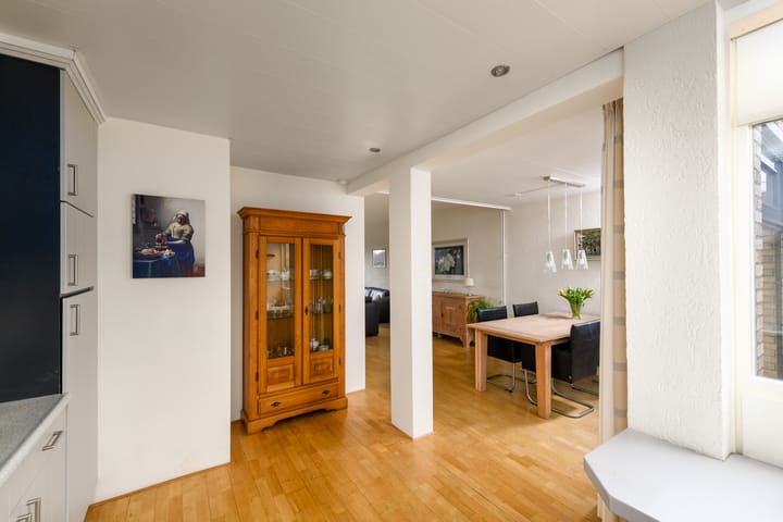 Foto 16 van Molenlaan 18