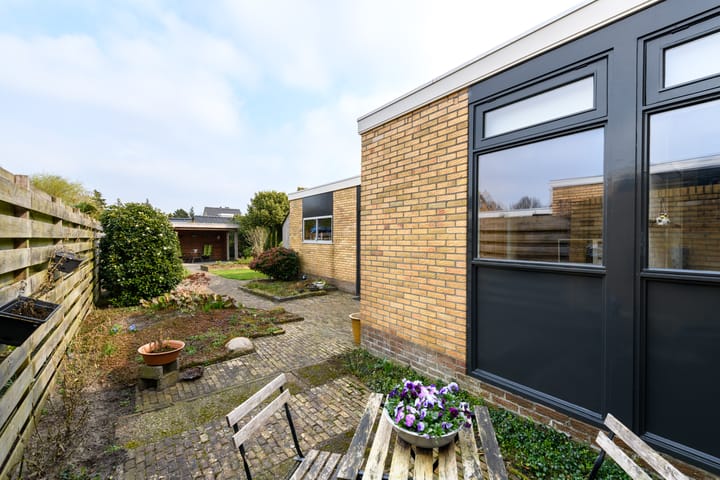 Foto 50 van Molenlaan 18