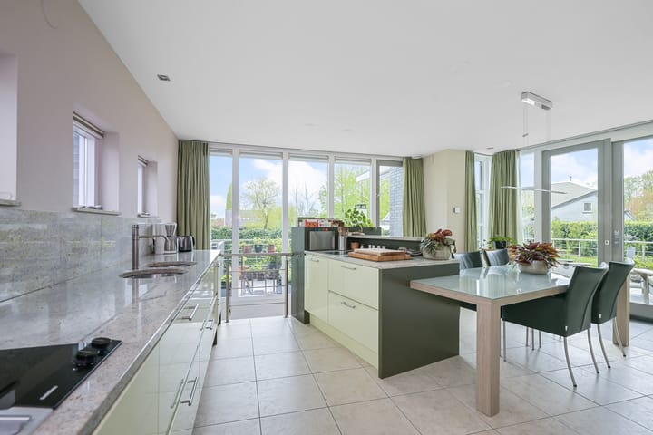 Foto 18 van A.V.H. Destreelaan 145