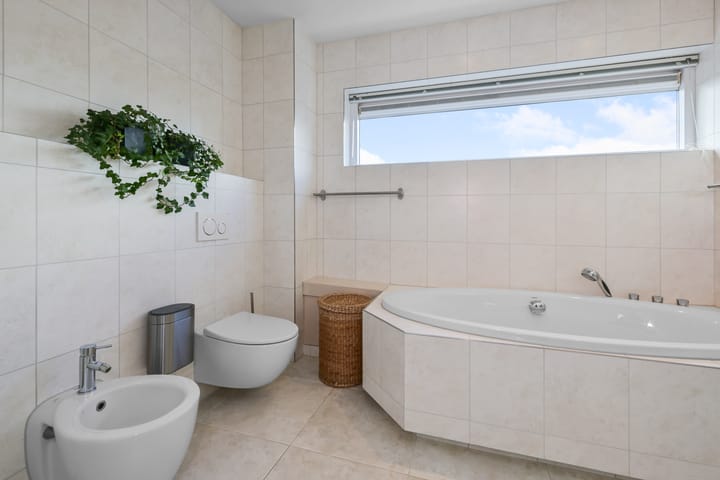 Foto 36 van A.V.H. Destreelaan 145