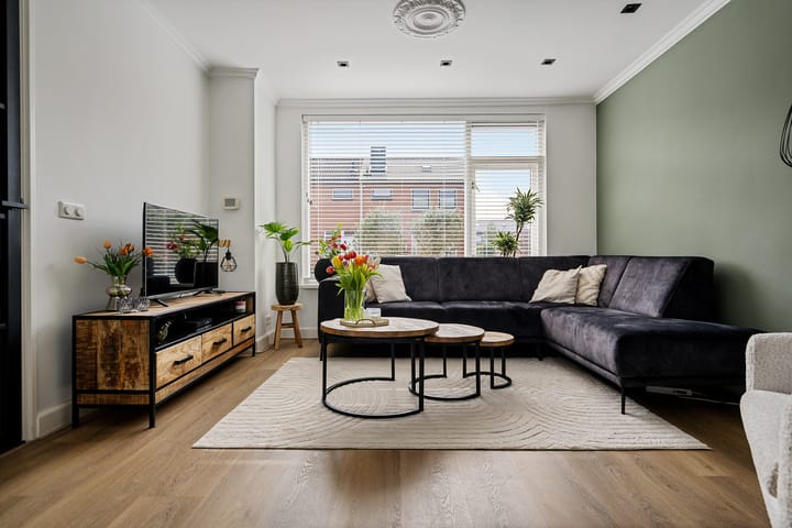 Photo 13 of Van Isselmudenstraat 19