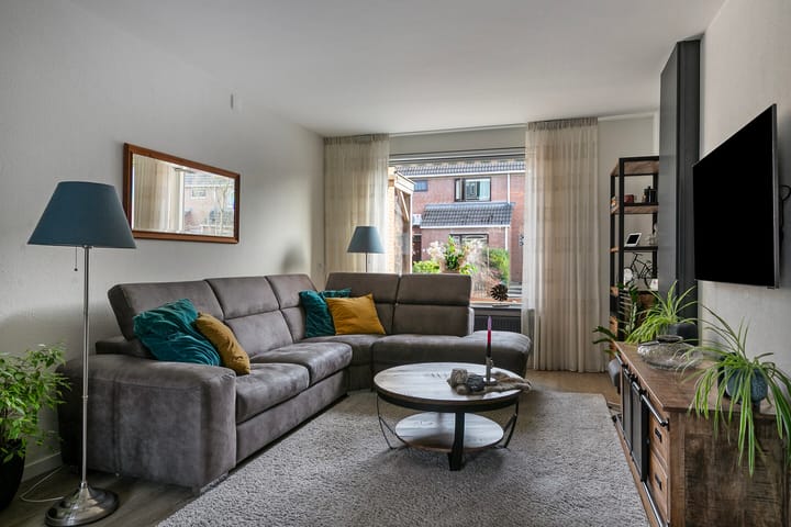 Foto 9 van Bloemheuvel 4