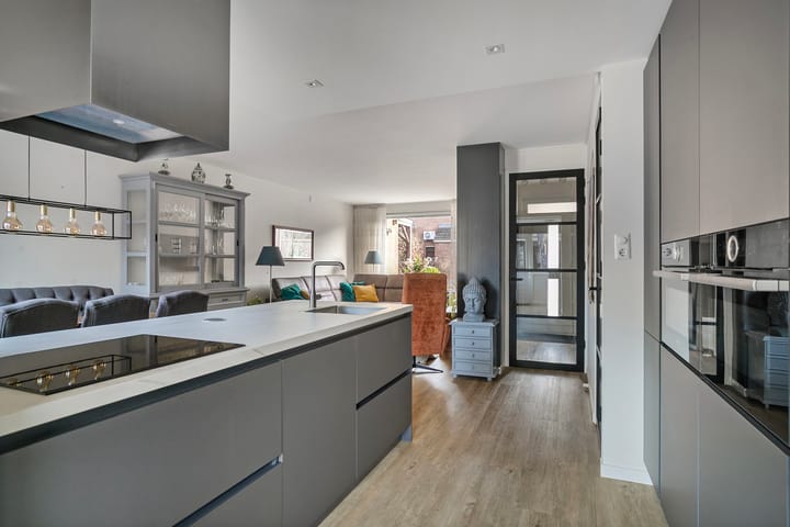 Foto 14 van Bloemheuvel 4