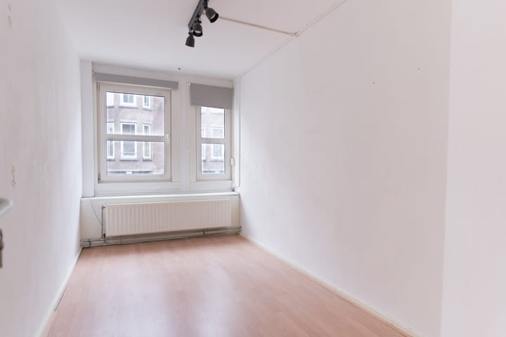 Foto 25 van Beatrijsstraat 8-A