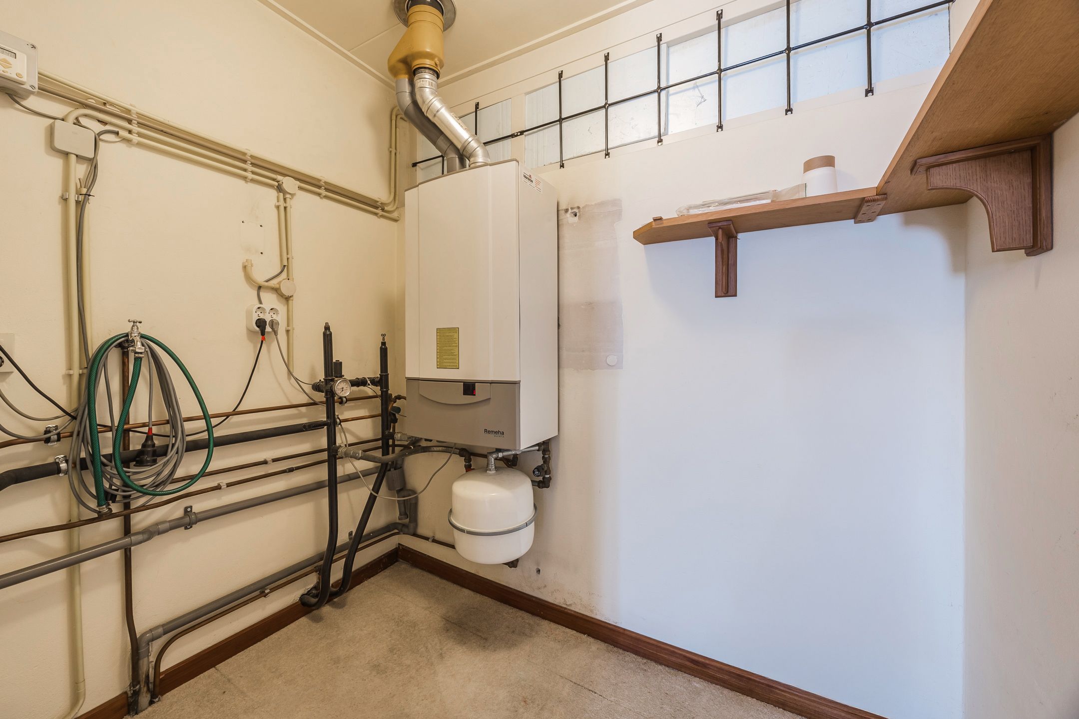 Foto 30 van Irenestraat 8