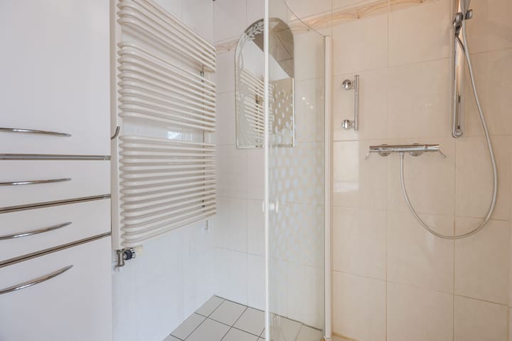 Foto 43 van Irenestraat 8