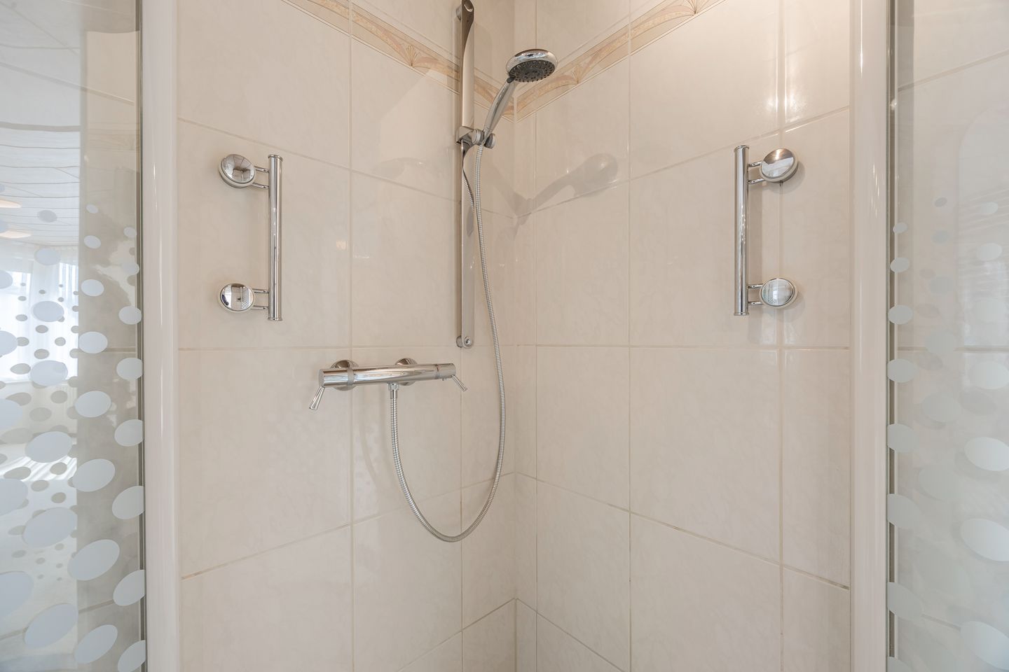 Foto 44 van Irenestraat 8