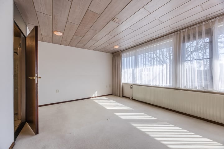 Foto 37 van Irenestraat 8