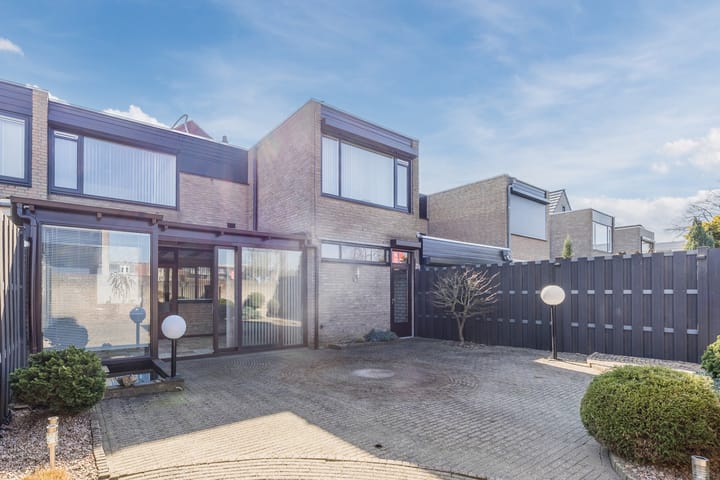 Foto 48 van Irenestraat 8