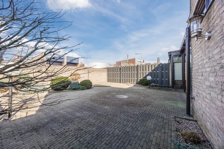 Foto 51 van Irenestraat 8