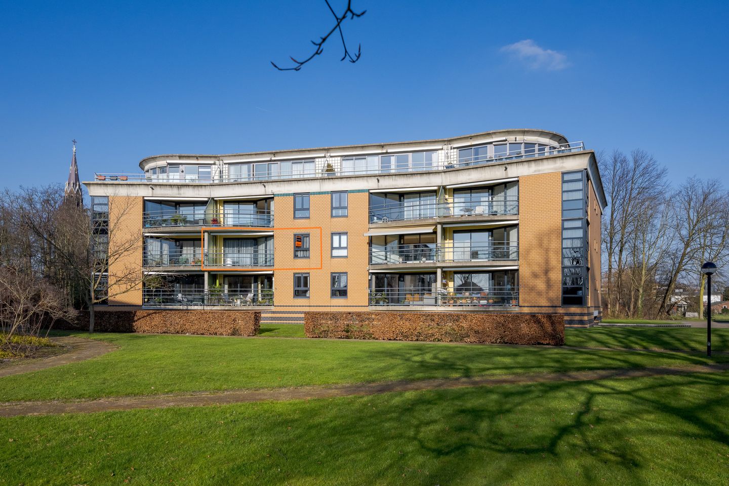 Foto 1 van Professor Boerhaaveweg 85