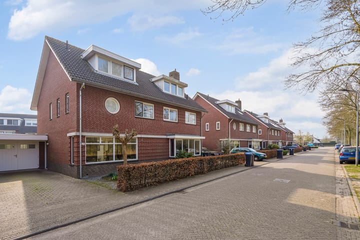 Foto 43 van Dien van Hemertstraat 21