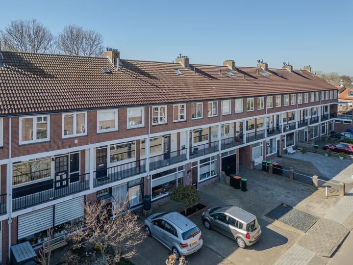 Foto 28 van Marinus Poststraat 91