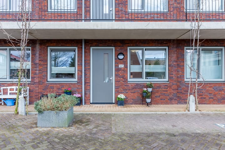 Foto 23 van Grootscheepmakersstraat 1-A5