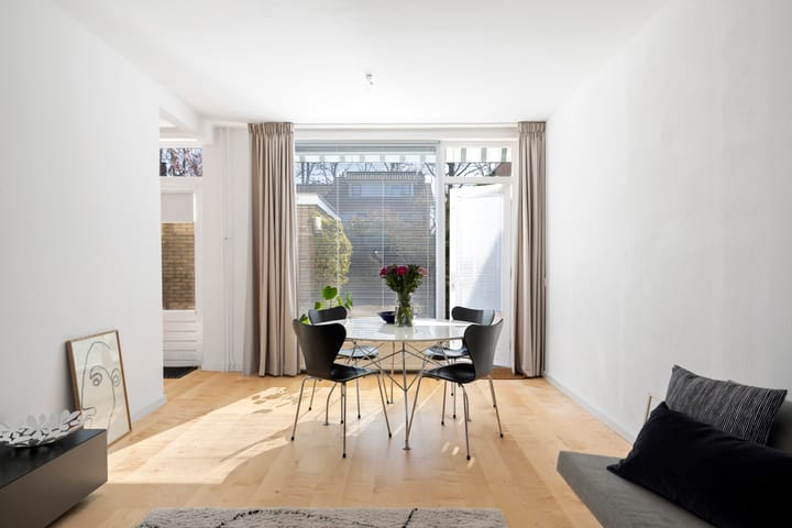 Foto 2 van Larixweg 16