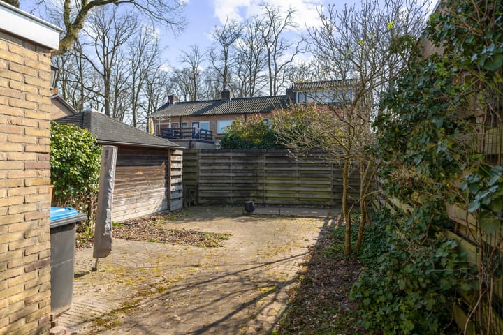 Foto 19 van Larixweg 16