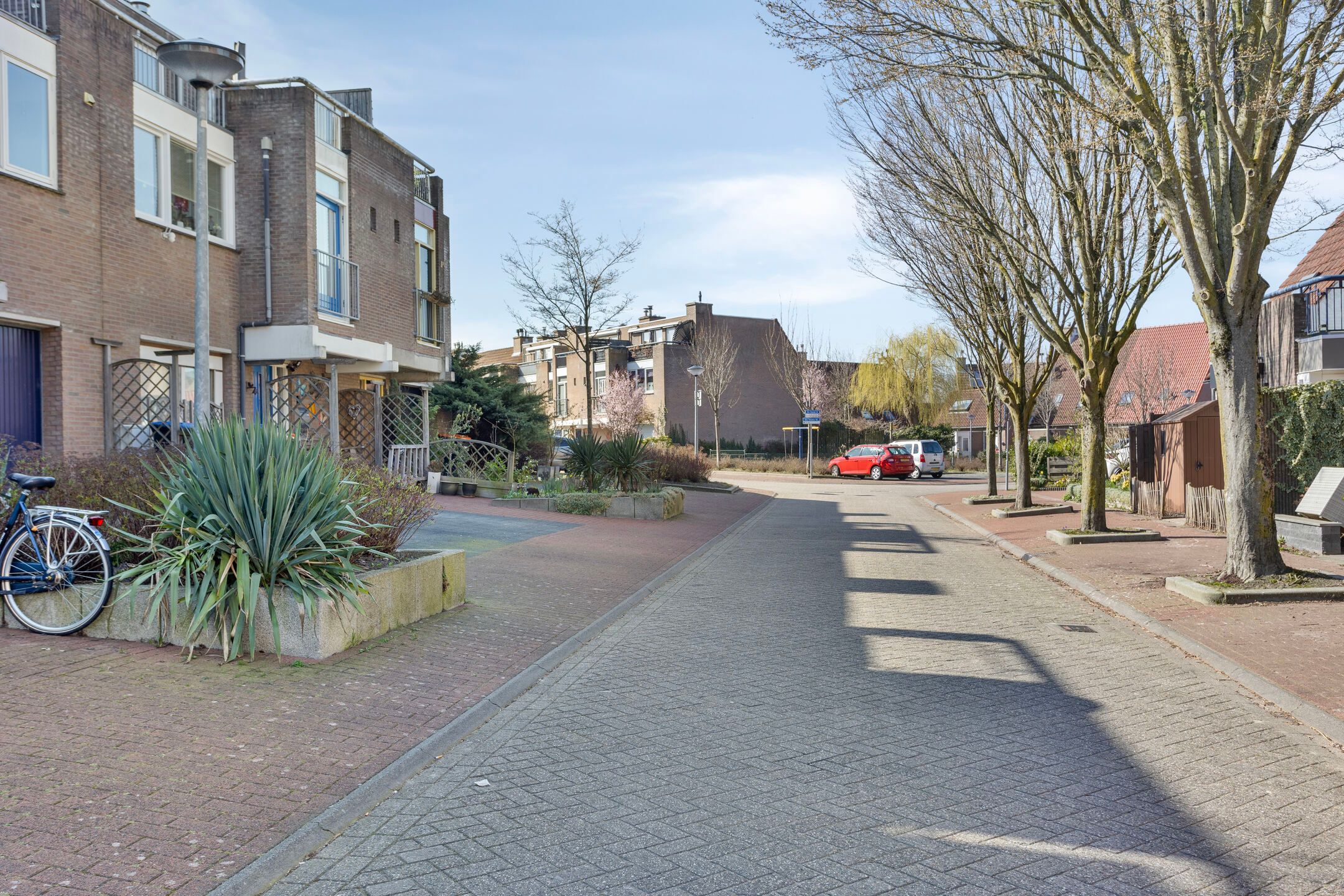 Photo 3 of De Veste 16 46