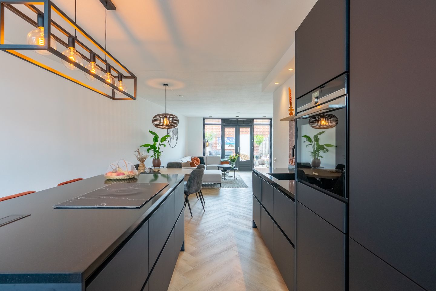 Foto 10 van Verdeelstraat 6