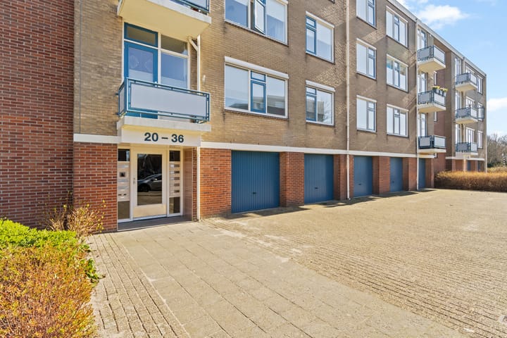 Photo 19 of Clusiusweg 34