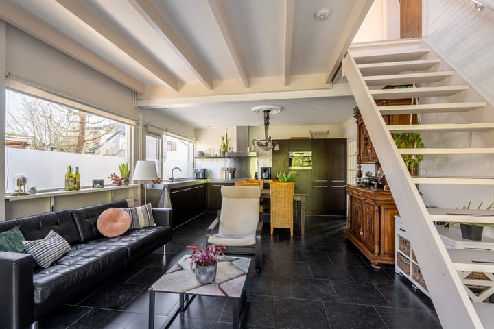 Foto 11 van Oesterstraat 41