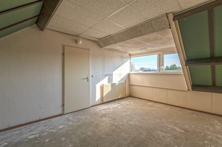 Foto 23 van Clematislaan 18