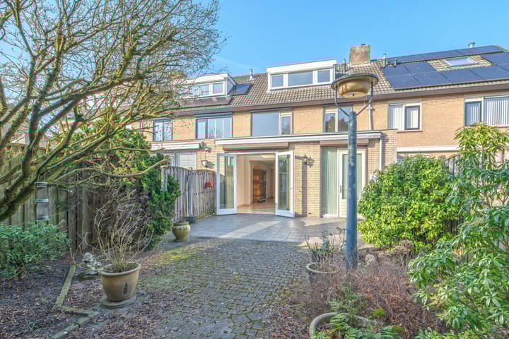 Foto 25 van Clematislaan 18