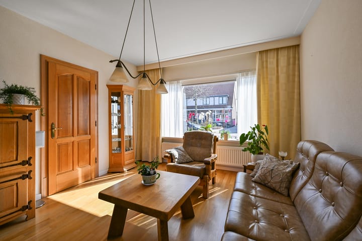 Foto 6 van Oosteinde 73