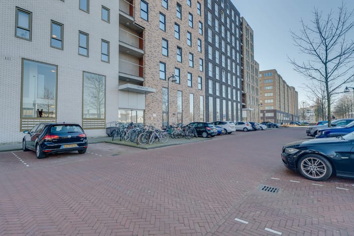 Foto 41 van Edisonstraat 107