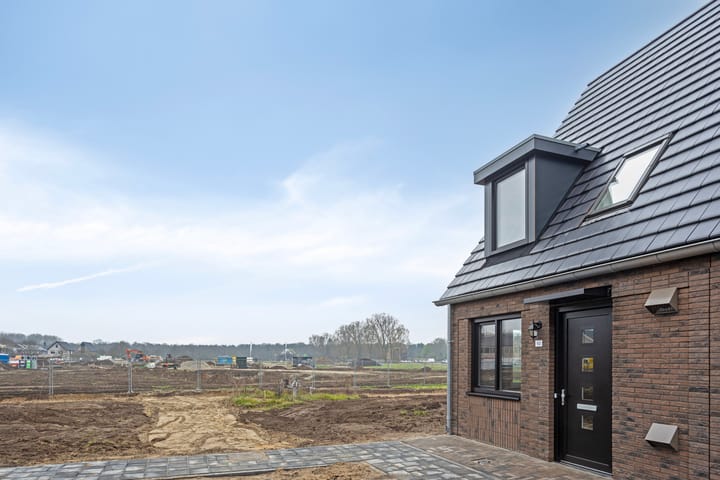 Foto 8 van Johannes Poelhekkestraat 60