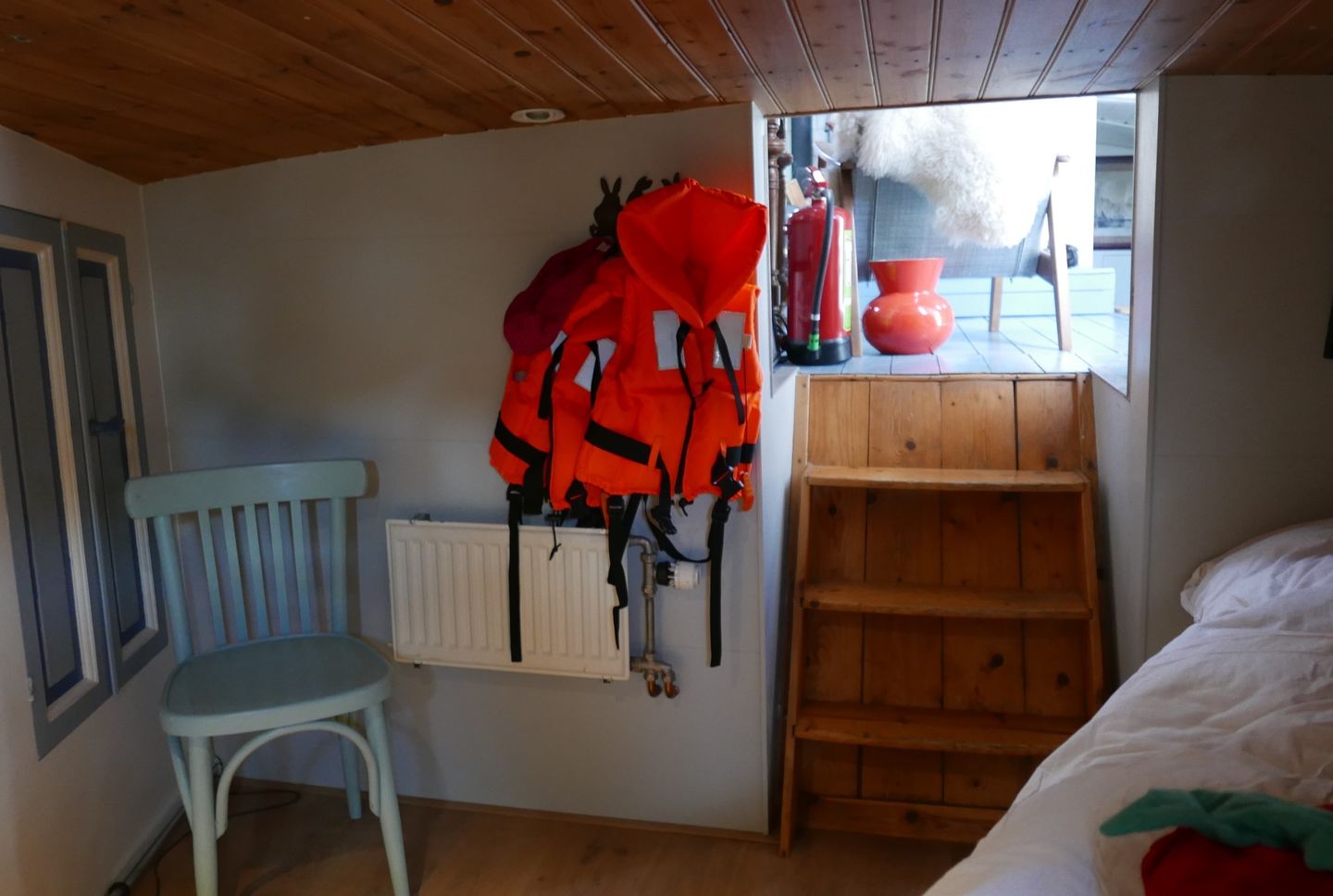 Photo 14 of Emmakade 14-A