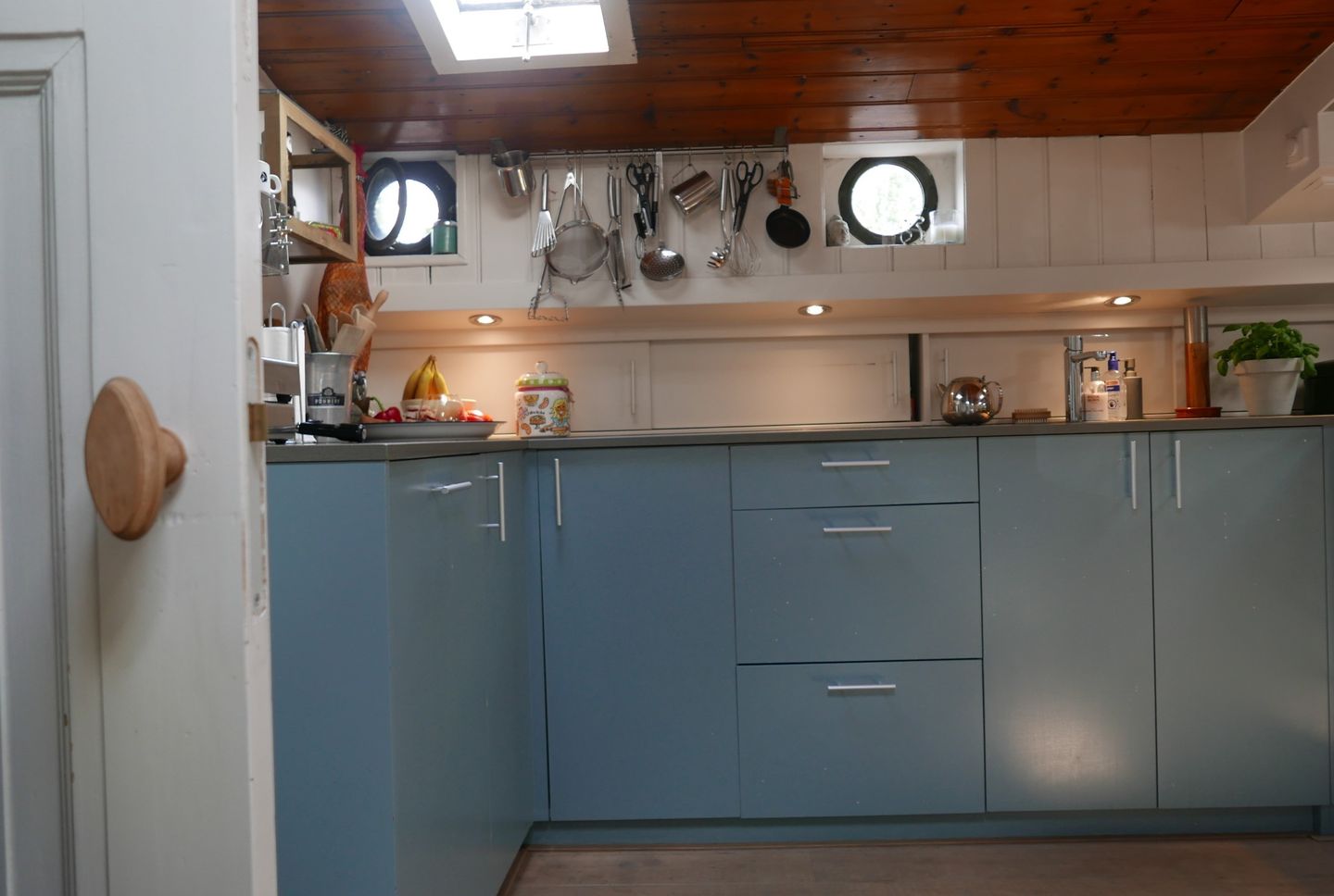 Photo 25 of Emmakade 14-A