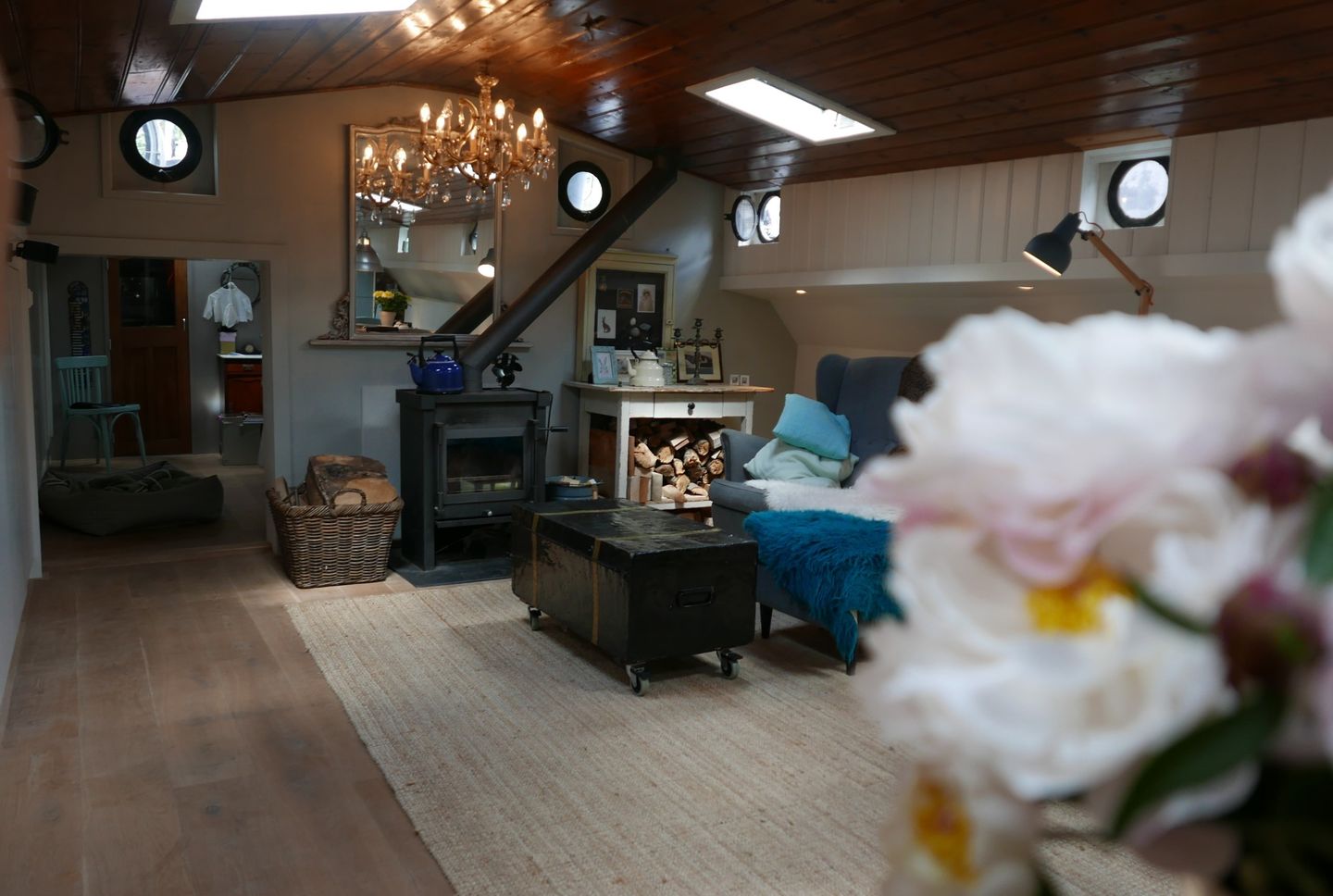 Photo 29 of Emmakade 14-A