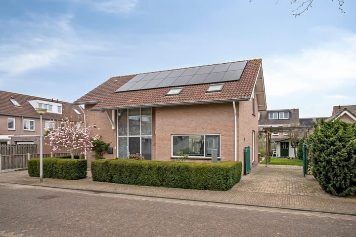 Foto 1 van Bremstraat 1