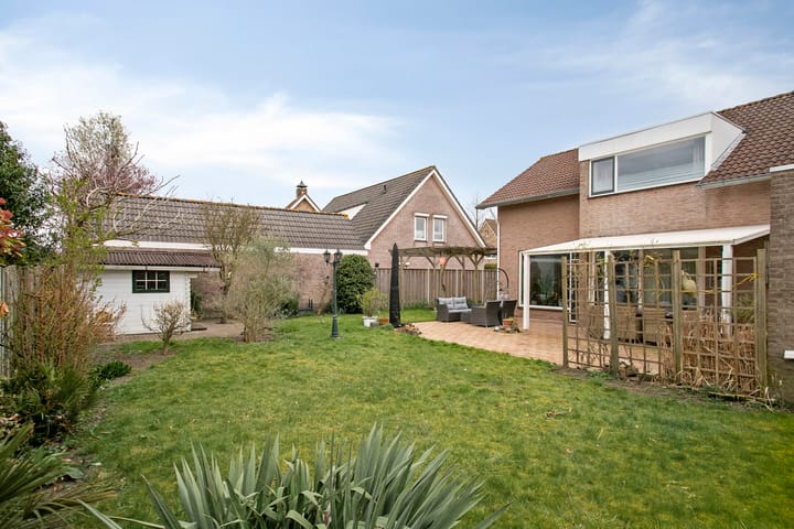 Foto 46 van Bremstraat 1