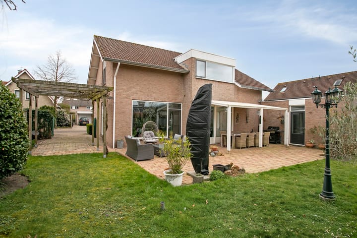 Foto 49 van Bremstraat 1