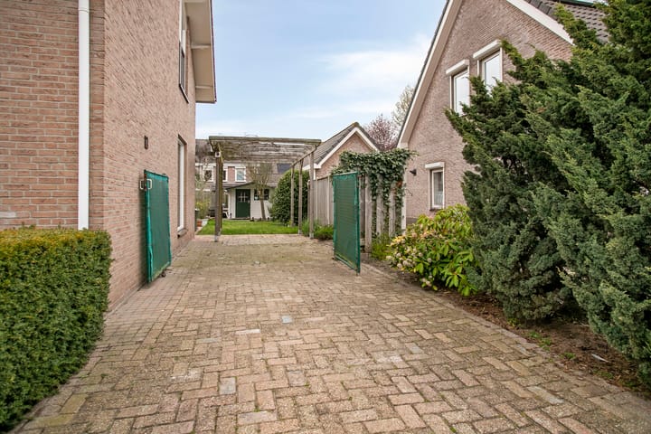 Foto 51 van Bremstraat 1