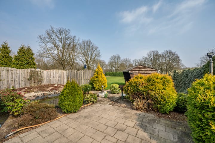 Foto 40 van Bevrijdingsweg 5