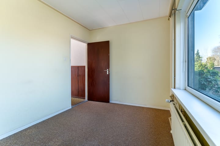 Foto 18 van Jan Teunisstraat 3